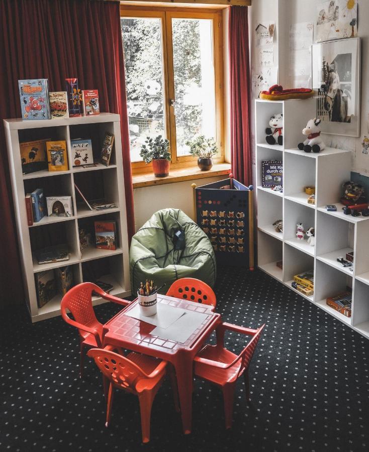 Hotel Grischuna Bivio Buitenkant foto